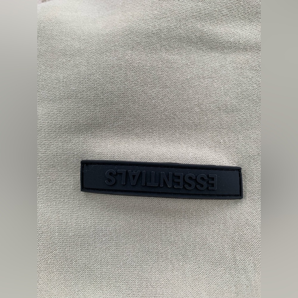 Fear of God Essentials Size Large SSENSE Pullover Hoodie in Green Concrete - Picture 6 of 10